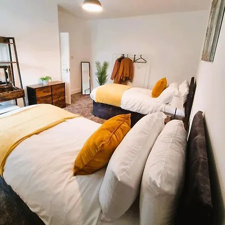 別荘 3br House-apartment-free Parking-manchester Airport マンチェスター