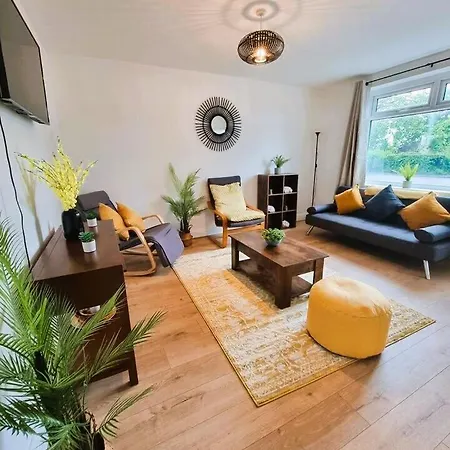 3br House-apartment-free Parking-manchester Airport 別荘 *
