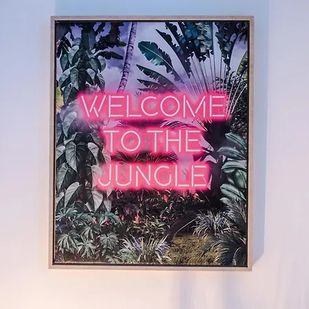 Discounted Month Contractor Parking Wi-fi Sleeps 8 * Manchester