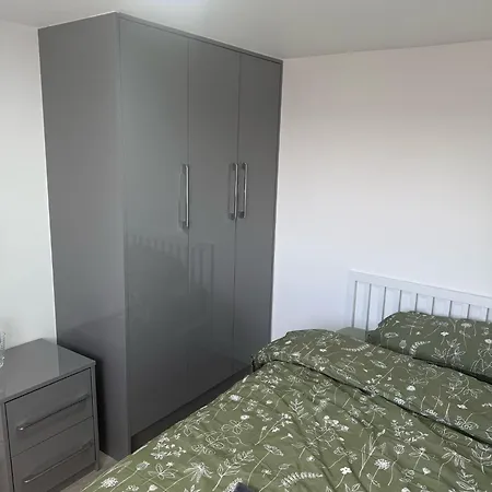 Rest Nest Uk House