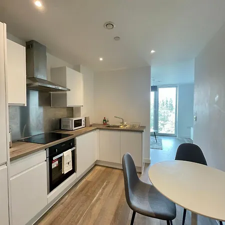 アパート Modern Lux 2 Bedroom Duplex Apartment Free Parking マンチェスター