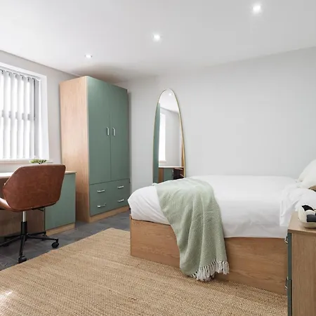 The House Vendégház *