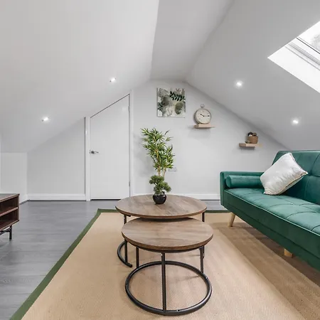 The House Vendégház