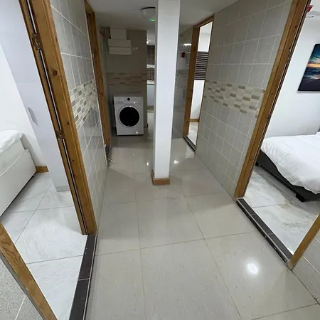 Ardwick Haven Homestay *