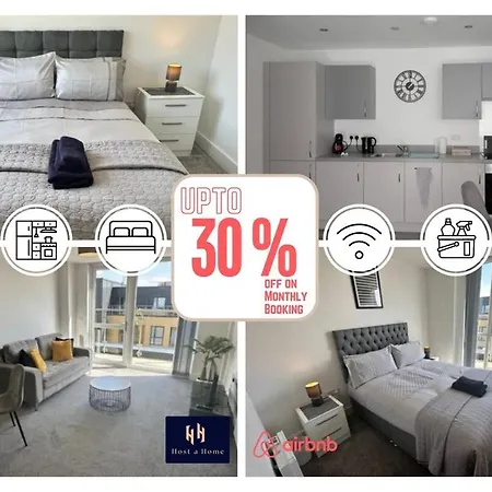 Salford Corporate Balcony Wifi Sleeps 5 דירה