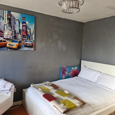 Stadium Cozy Homestay