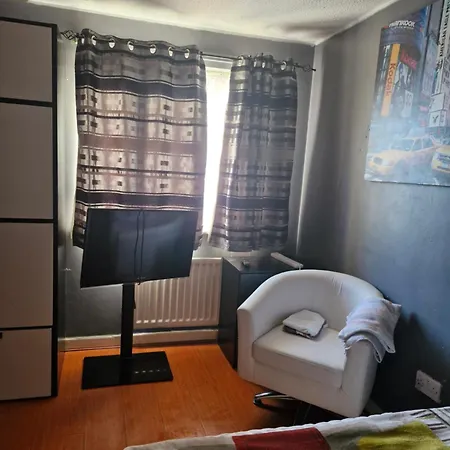 Stadium Cozy منزل للإقامة *