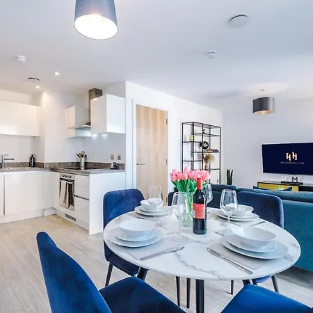 Appartement Monthly Special Salford Fully Equipped Kitchen Wifi Manchester