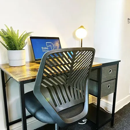 Hive - Parking And Style By Polkastays * Manchester