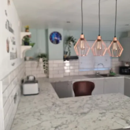 Away From Nyaraló Manchester