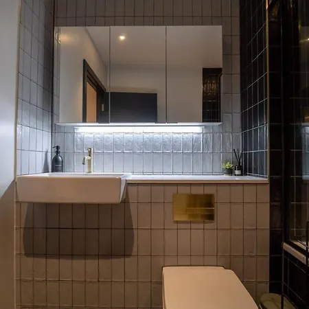Дом отдыха Bauhaus By The Heim Residences Манчестер