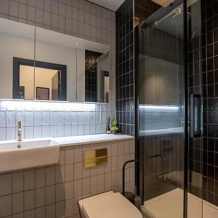 Bauhaus By The Heim Residences Дом отдыха Манчестер