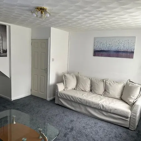 Retreat For Families Workers Contractors And Event Goers Holiday home *