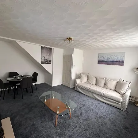 Retreat For Families Workers Contractors And Event Goers Holiday home