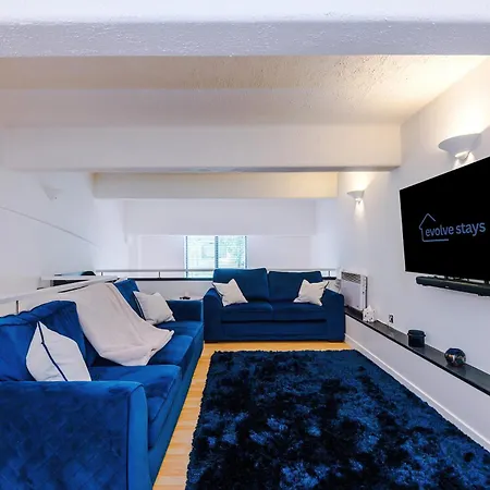 アパート Stunning Duplex In Manchester, Workspace For Professionals *