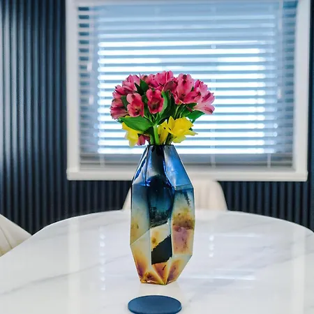 Апартаменты Stunning Duplex In Manchester, Workspace For Professionals *