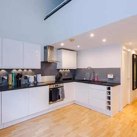 アパート Stunning Duplex In Manchester, Workspace For Professionals マンチェスター