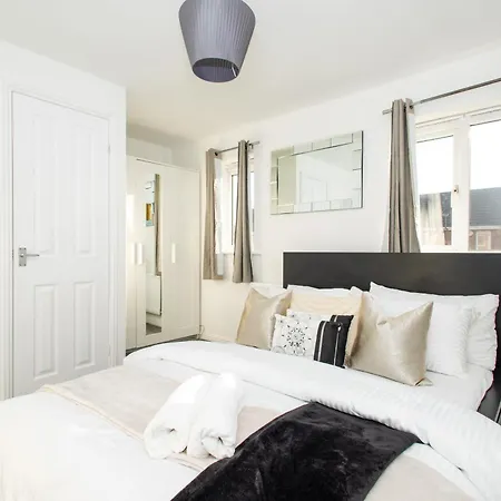 - Centre - Parking - Full Kitchen - M60 Σπίτι διακοπών Μάντσεστερ