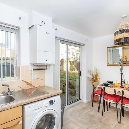 - Centre - Parking - Full Kitchen - M60 * 曼彻斯特