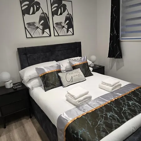 The Cosy Nest - Brand New Short Let In Salford * Manchester