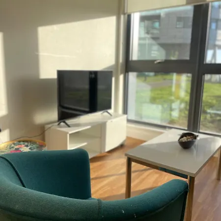 Lux 1 Bed And Water View Appartement