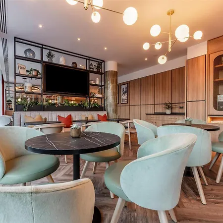 Radisson Centre, A Verified Net Zero Hotel Manchester