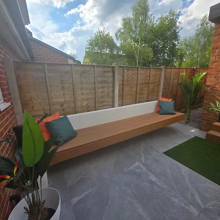 Apartment The Cosy Nest - Brand New Short Let In Salford