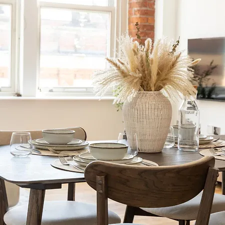 Luxury Centre Manchester