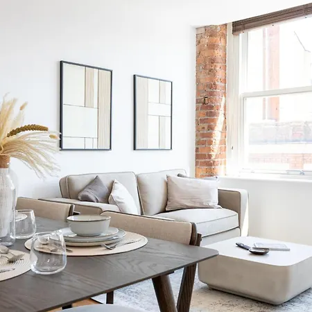 Luxury Centre Apartment *