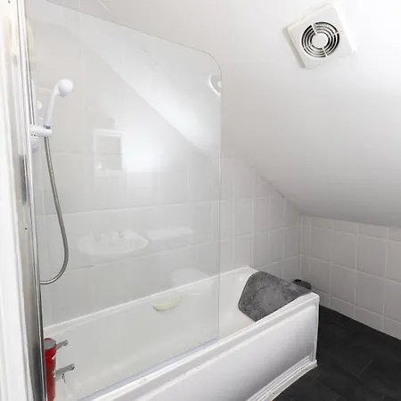 Feel Floor In M16 Apartamento Mánchester
