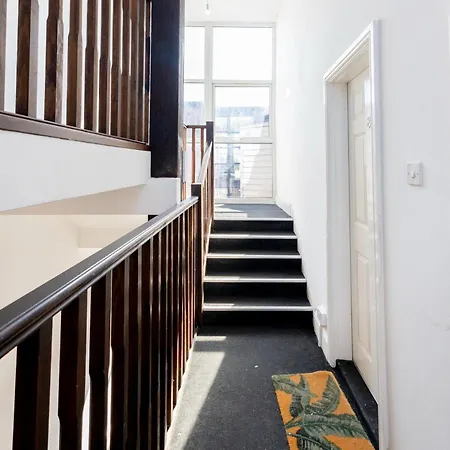 Feel Floor In M16 Apartamento Mánchester
