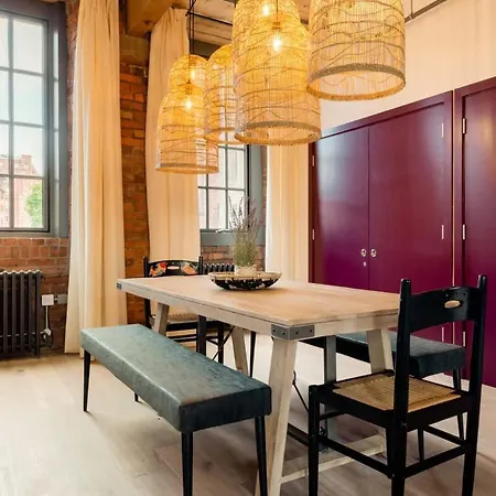 Africana At The Heim Residences Apartment