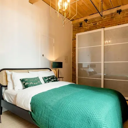 Africana At The Heim Residences Apartment *