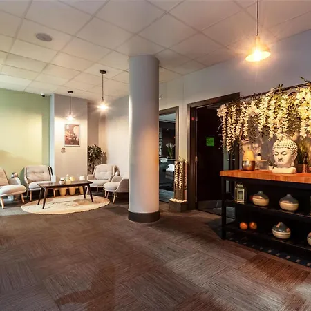 Radisson Centre, A Verified Net Zero Hotel