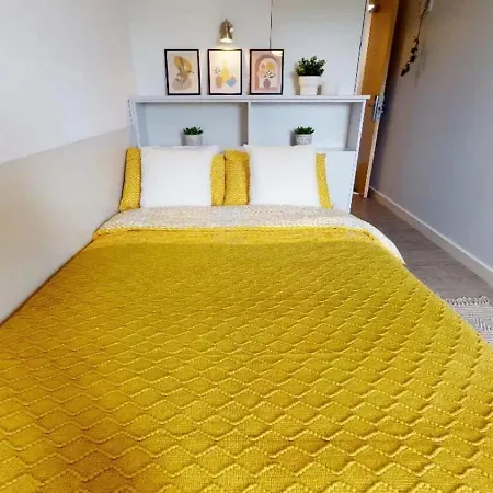 Wilmslow Park Apartamento
