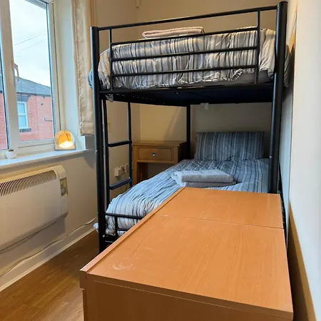 Modern, Sleeps 10, Parking, Etihad, Coop Live, River Park, Apartmán Manchester