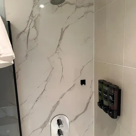 Apartment In Mediacity Manchester