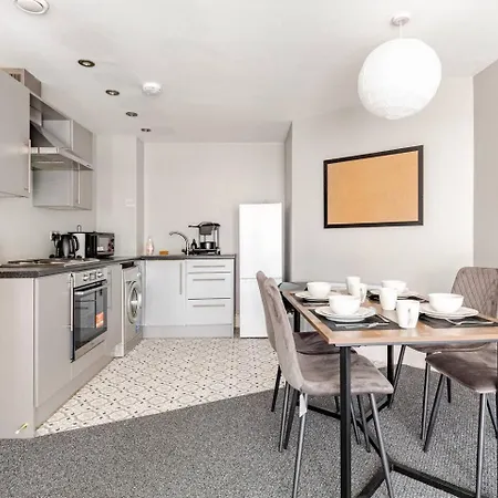 Lägenhet Urban Haven - 2beds -7min Walk 2 Piccadilly - Mcr Centre - Downtown *