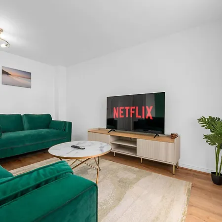 Tatil Evi City Superhost 3-Bed House With Garden Free Parking Manchester