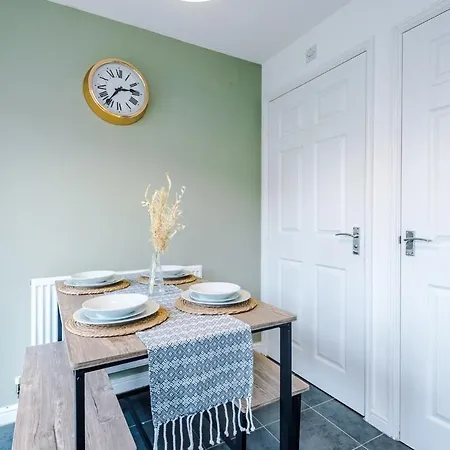 Reach - King Bed, Parking, 2 Tvs, O2 Apollo, Hospital & Oxford Road マンチェスター