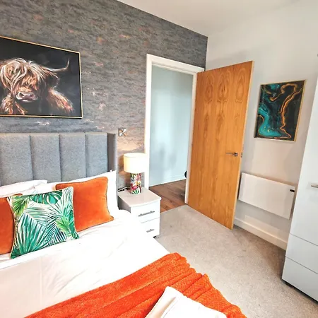 The Cosy Quarters - Popworks * مانشستر