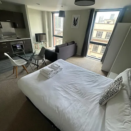 Beehosting Adelphi Wharf * Manchester