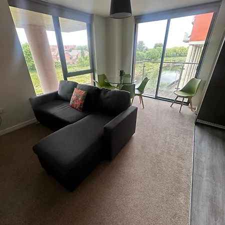 Beehosting Adelphi Wharf Manchester
