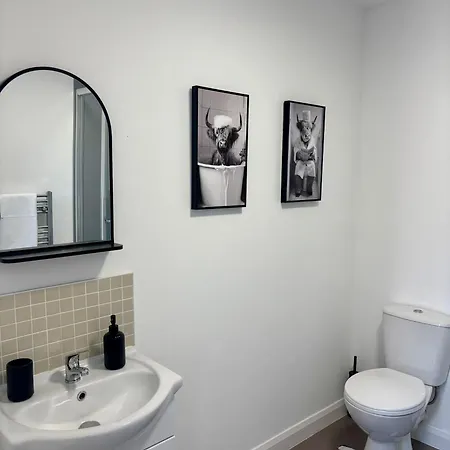 The Failsworth Collection - Stylish With Free Parking * Manchester