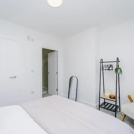 Apartment Flat One Chorley Road *