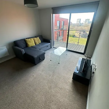 Beehosting Adelphi Wharf * Manchester
