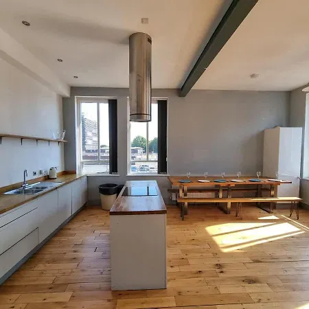 Apartmán Centre Sleeps 14 By Superhost Manchester