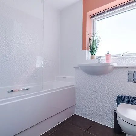 Stunning 3-bdrm House In Manchester-modern&comfort *