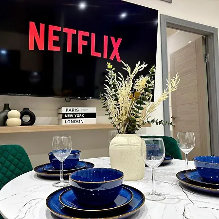 Mcr Centre Stylish 2br W Free Parking