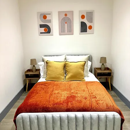 Mcr Centre Stylish 2br W Free Parking Apartment *